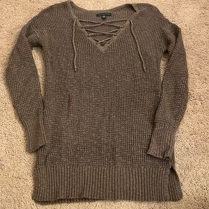 American Eagle sweater